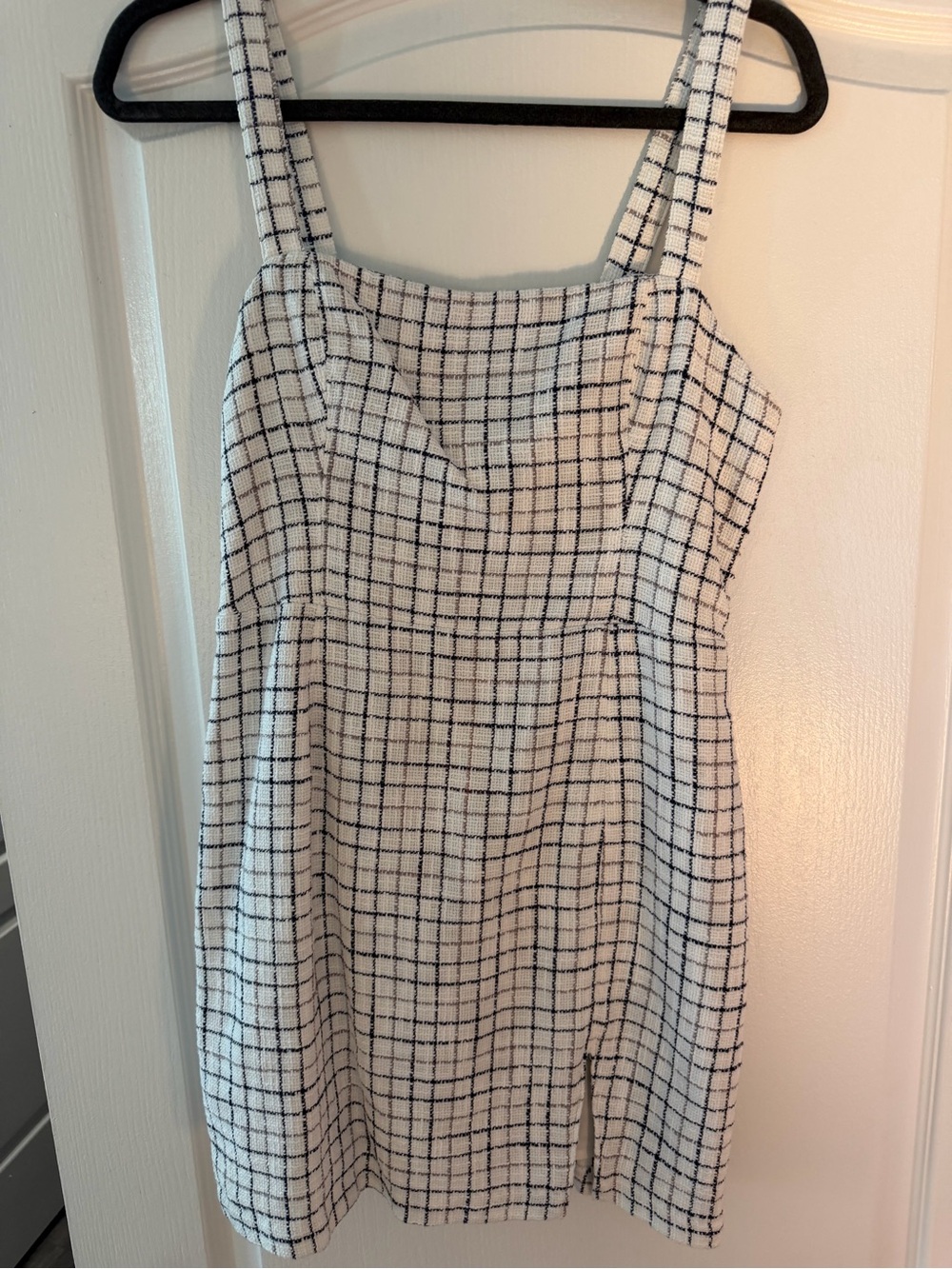 Abercrombie & Fitch White Dress with Black Windowpane Check